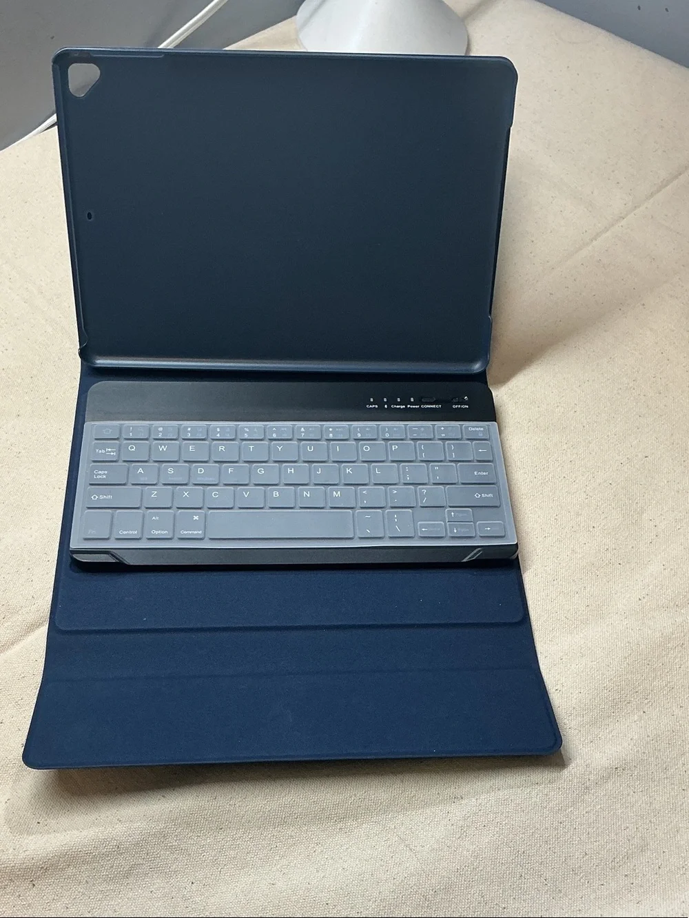 Universal Slim Bluetooth Tablet Keyboard Case - Dark Blue